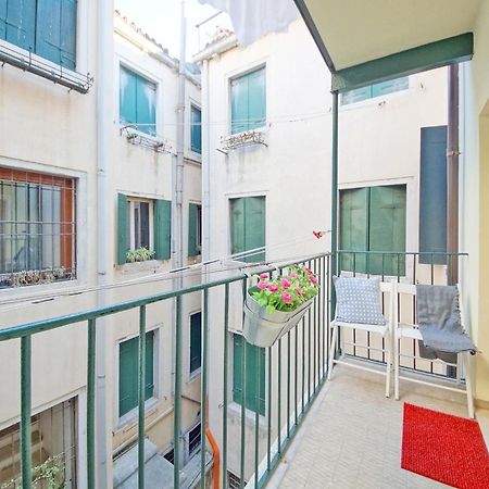 Апартаменты Ca Square San Marco 425 Венеция Экстерьер фото